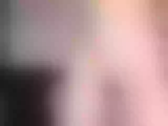 Live sex webcam photo for YourNymph #275741427