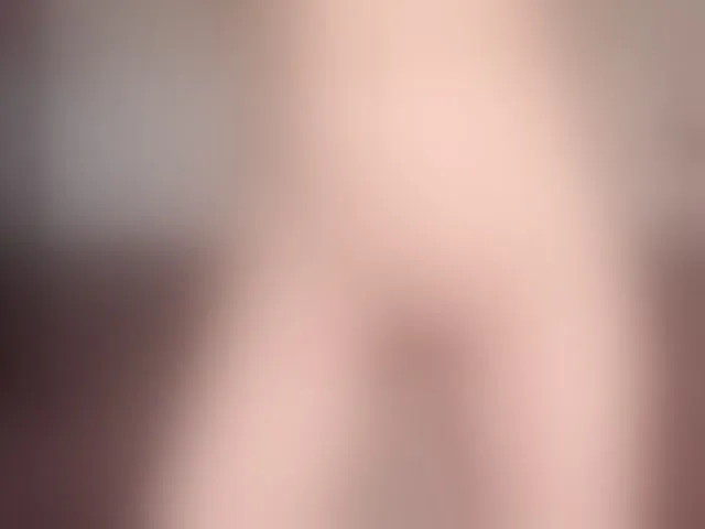 Live sex webcam photo for YourNymph #275810302
