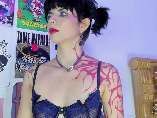 Live sex webcam photo for YourRosenrot #290657793