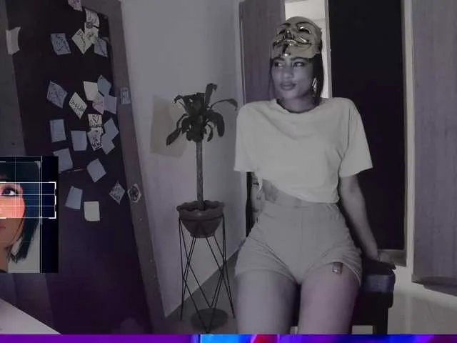 Live sex webcam photo for YourSally #276165383