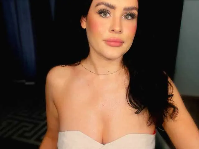 Live sex webcam photo for YourStella #291043154