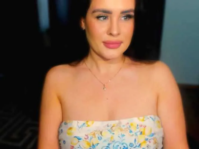 Live sex webcam photo for YourStella #291412747
