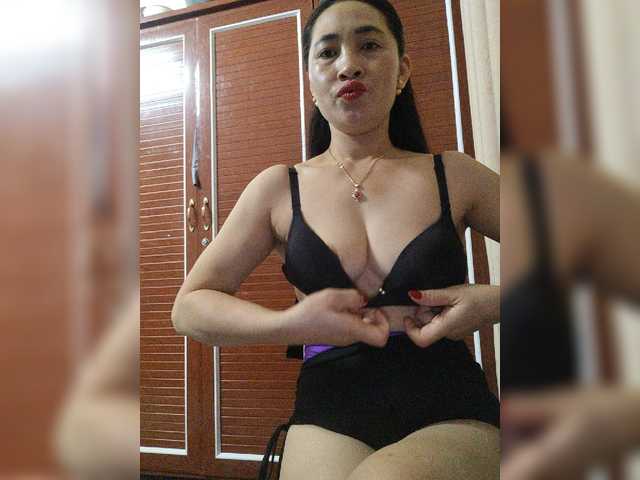 Live sex webcam photo for YourVietLover #277747878