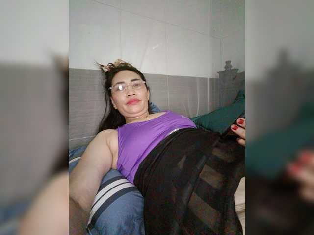 Live sex webcam photo for YourVietLover #277780803