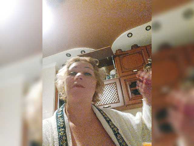 Live sex webcam photo for YourWitcher #288022348