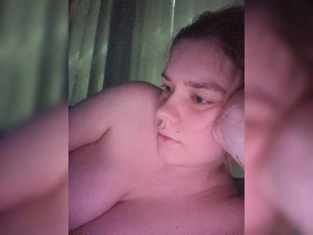 Live sex webcam photo for YourWitcher #288022459