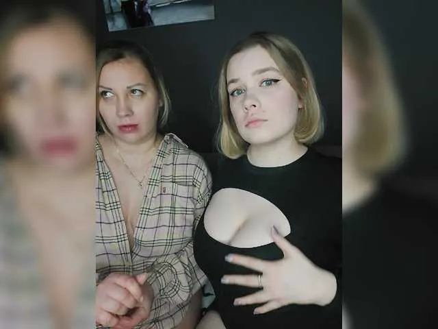 Live sex webcam photo for YourWitcher #288022462