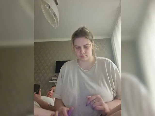 Live sex webcam photo for YourWitcher #288022464