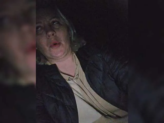 Live sex webcam photo for YourWitcher #290246504