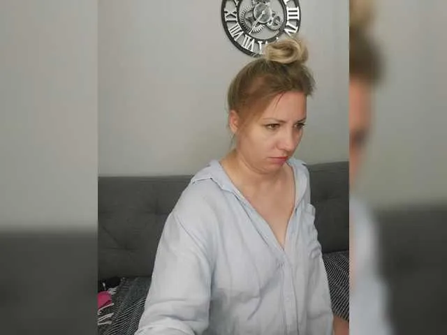 Live sex webcam photo for YourWitcher #291297042