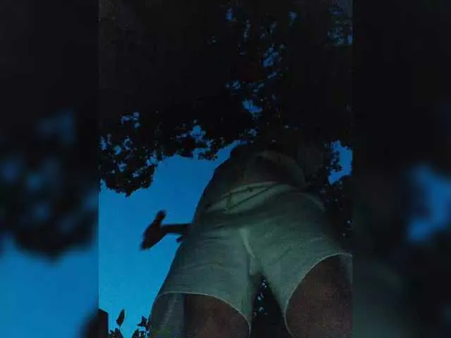 Live sex webcam photo for YourWitcher #291625138