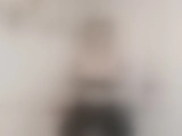 Live sex webcam photo for YourWitcher #293093317