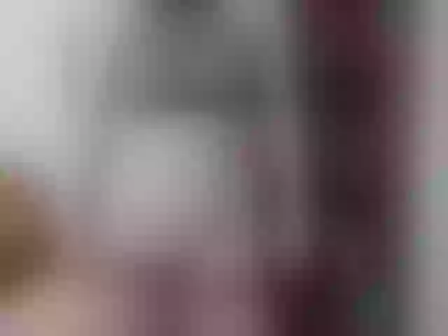Live sex webcam photo for YourXQueen #277546418