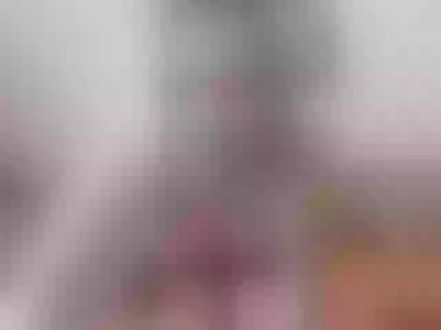 Live sex webcam photo for YourXQueen #277911695