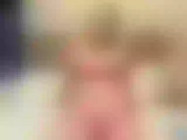 Live sex webcam photo for YourXQueen #291622926