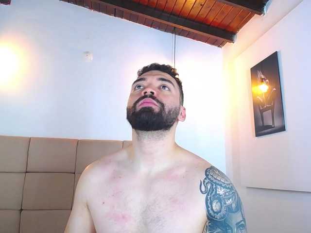 Live sex webcam photo for Yourbestfantasy- #276541602