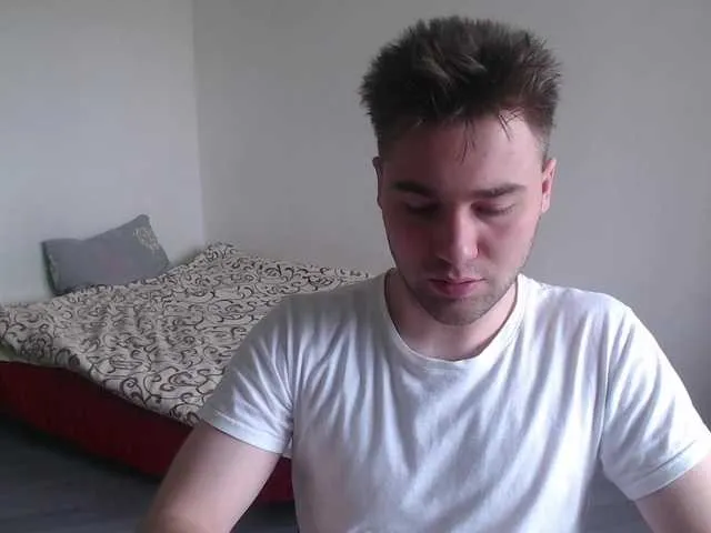 Live sex webcam photo for Yourchikk #273502638