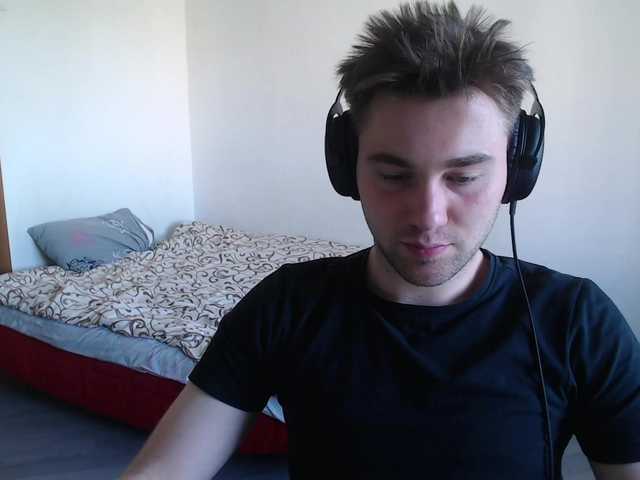 Live sex webcam photo for Yourchikk #273624247