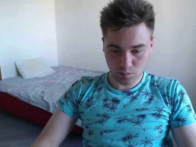 Live sex webcam photo for Yourchikk #273920819