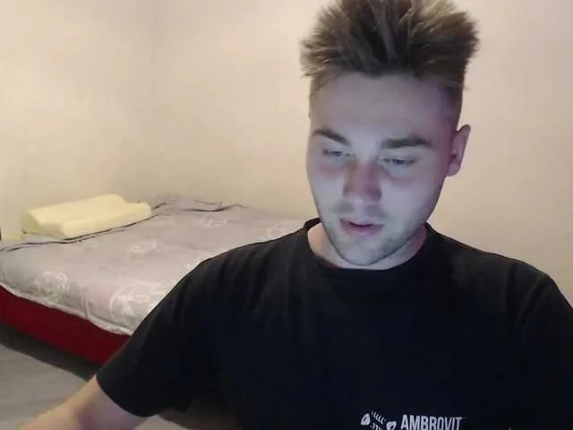 Live sex webcam photo for Yourchikk #274096680