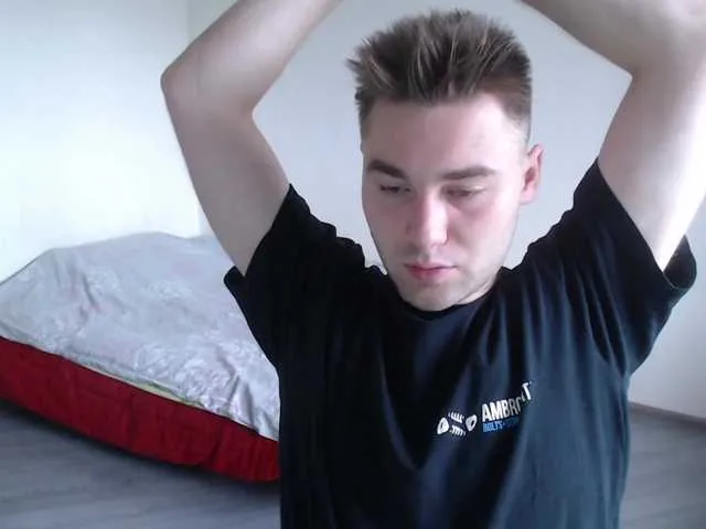 Live sex webcam photo for Yourchikk #274245859