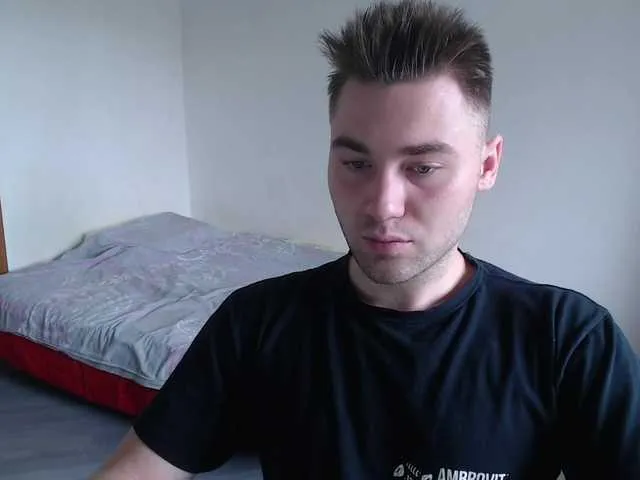 Live sex webcam photo for Yourchikk #274256080