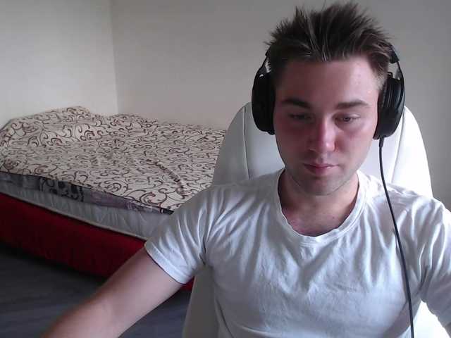 Live sex webcam photo for Yourchikk #274448134