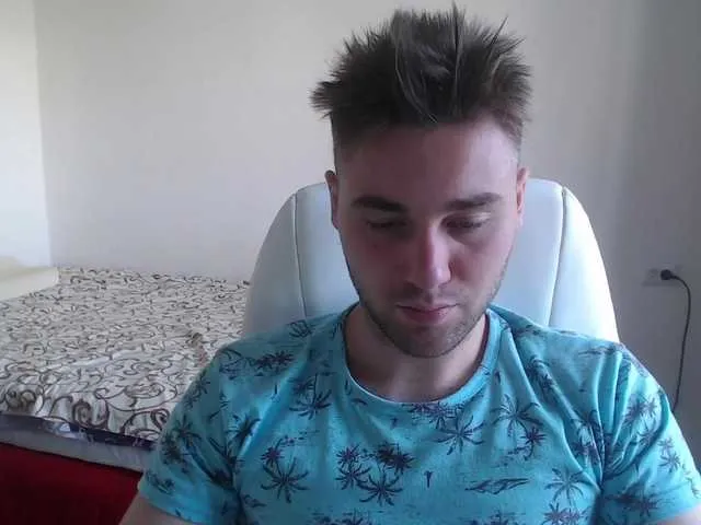 Live sex webcam photo for Yourchikk #274565048