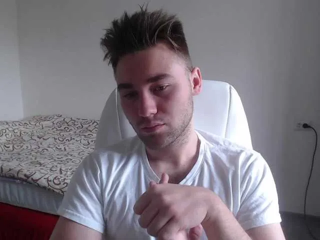 Live sex webcam photo for Yourchikk #274663720