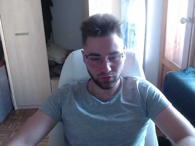 Live sex webcam photo for Yourchikk #276086128