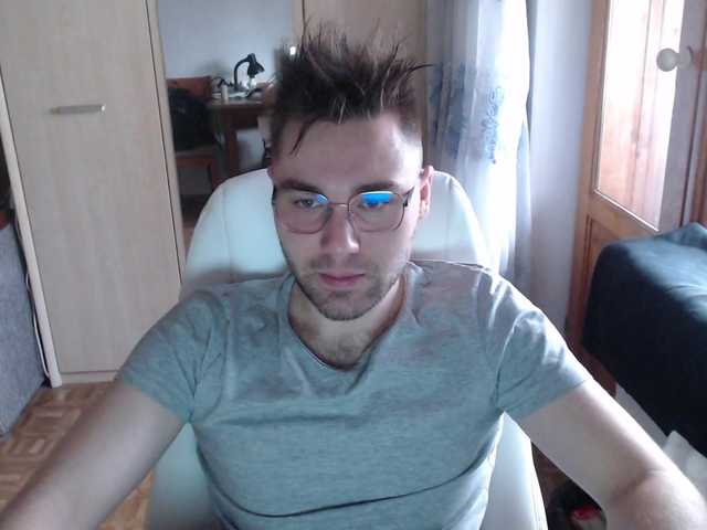 Live sex webcam photo for Yourchikk #276666489