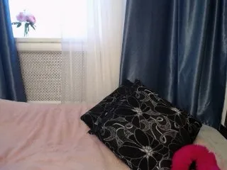 Live sex webcam photo for Yourdreamgir1 #139990666