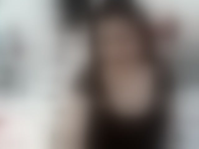 Live sex webcam photo for Yourhornyjuliettee1 #294015185