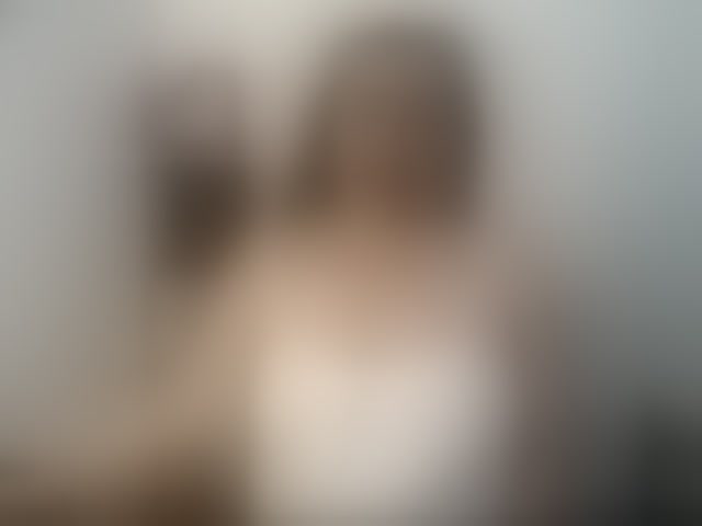 Live sex webcam photo for Yourhornyjuliettee1 #294103834