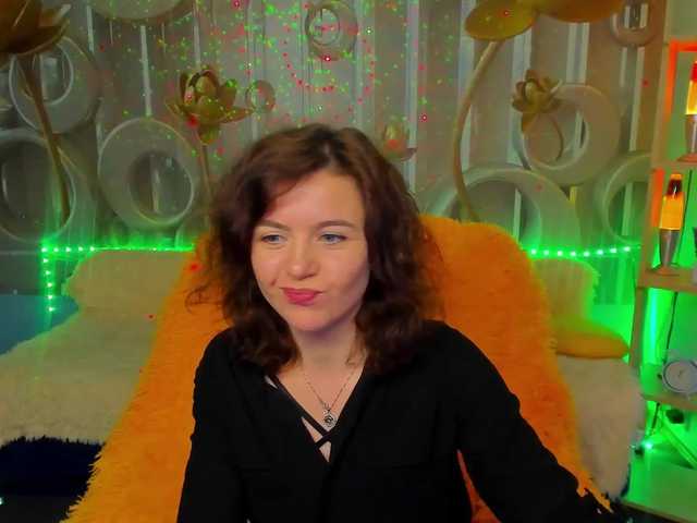 Live sex webcam photo for Yourl2ittle #272226756