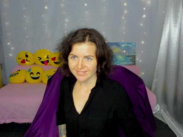 Live sex webcam photo for Yourl2ittle #276544983