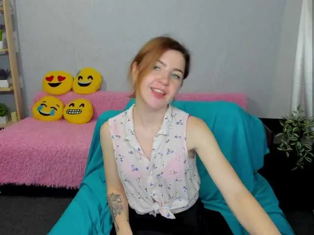 Live sex webcam photo for Yourl2ittle #277537077