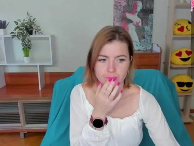 Live sex webcam photo for Yourl2ittle #288672284