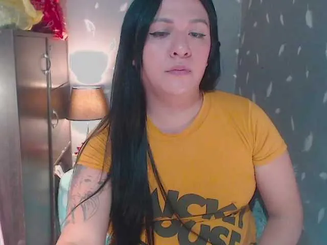 Live sex webcam photo for Yournoughtyasian69 #275998583