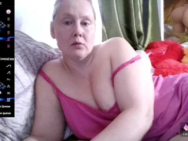 Live sex webcam photo for Yoursex2022 #291152666