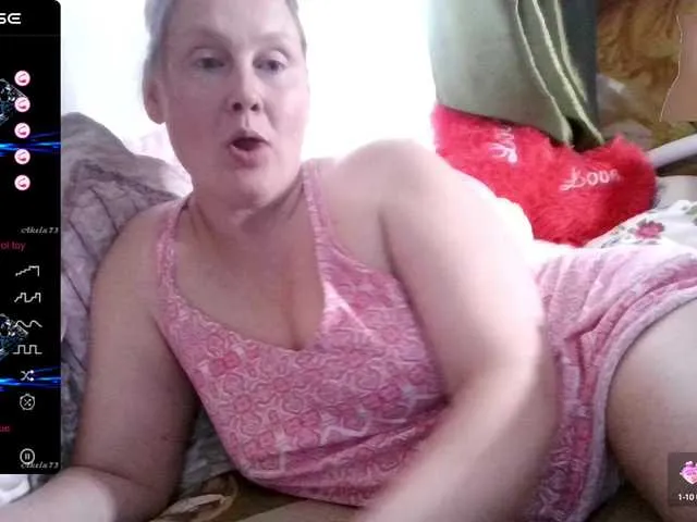 Live sex webcam photo for Yoursex2022 #291313322