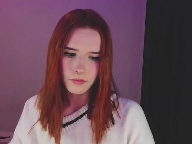 Live sex webcam photo for Yoursissydoll #276908873