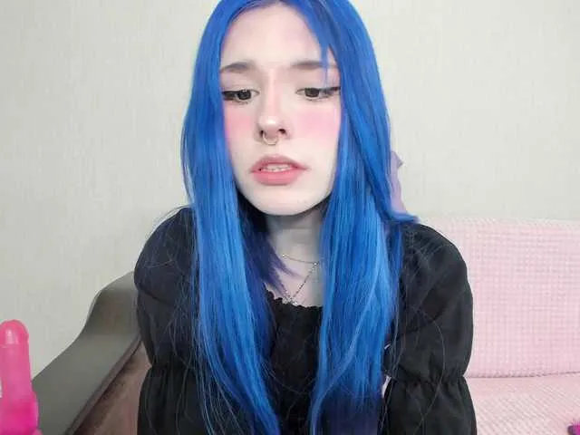 Live sex webcam photo for Yoursissydoll #277055228