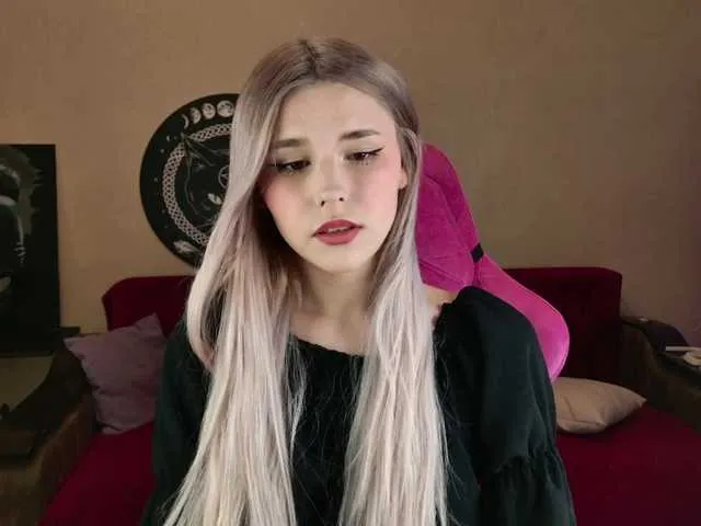 Live sex webcam photo for Yoursissydoll #291218170