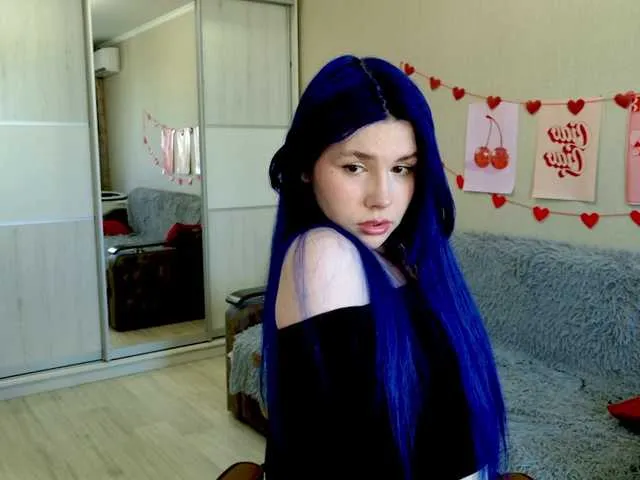 Live sex webcam photo for Yoursissydoll #291519479