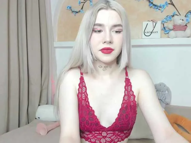 Live sex webcam photo for Yoursissydoll #292540642