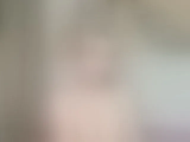 Live sex webcam photo for Yoursissydoll #292623092