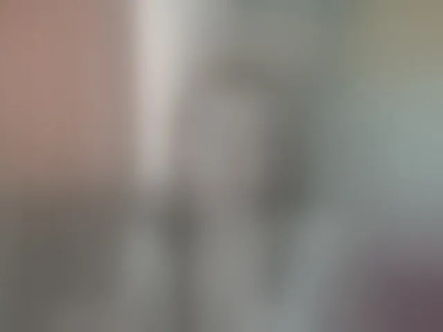 Live sex webcam photo for Yoursissydoll #293044762