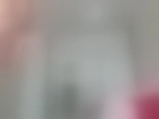 Live sex webcam photo for Yoursissydoll #293515985