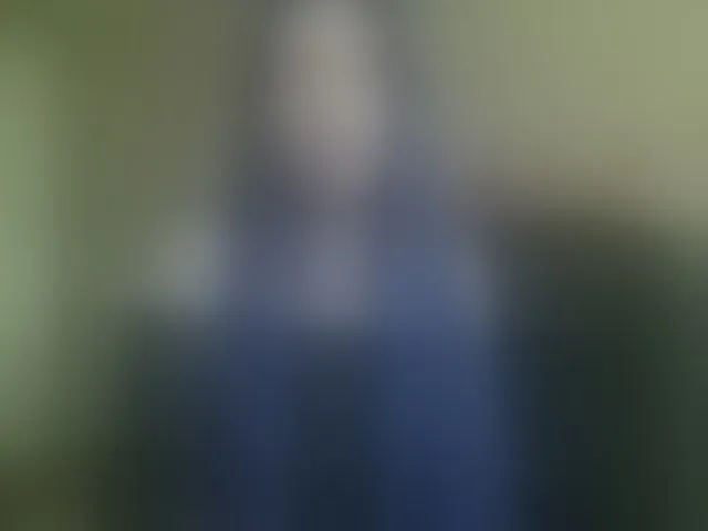 Live sex webcam photo for Yoursissydoll #293701203